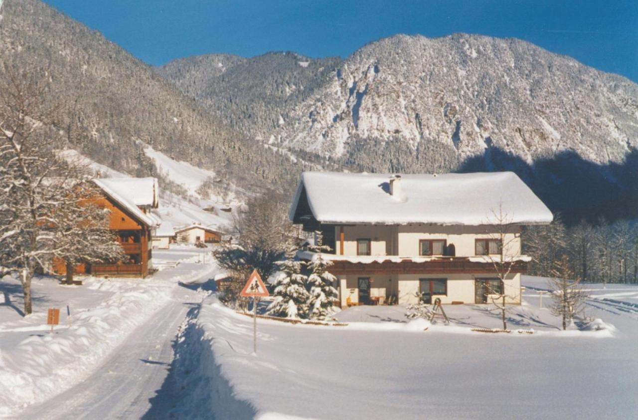 Haus Windegga Apartment